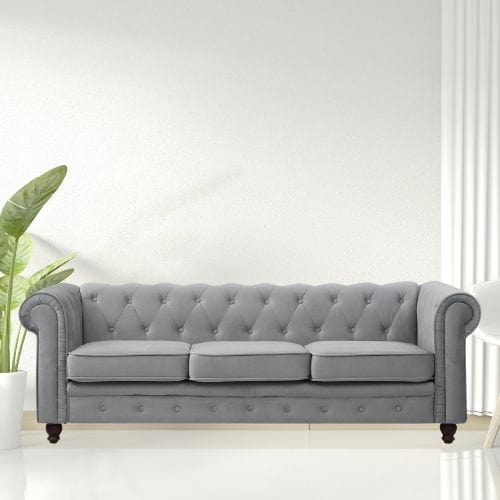 Canvanation Canapé Chesterfield 3 Places en Velours Gris clair – Élégance et Confort au Rendez-vous