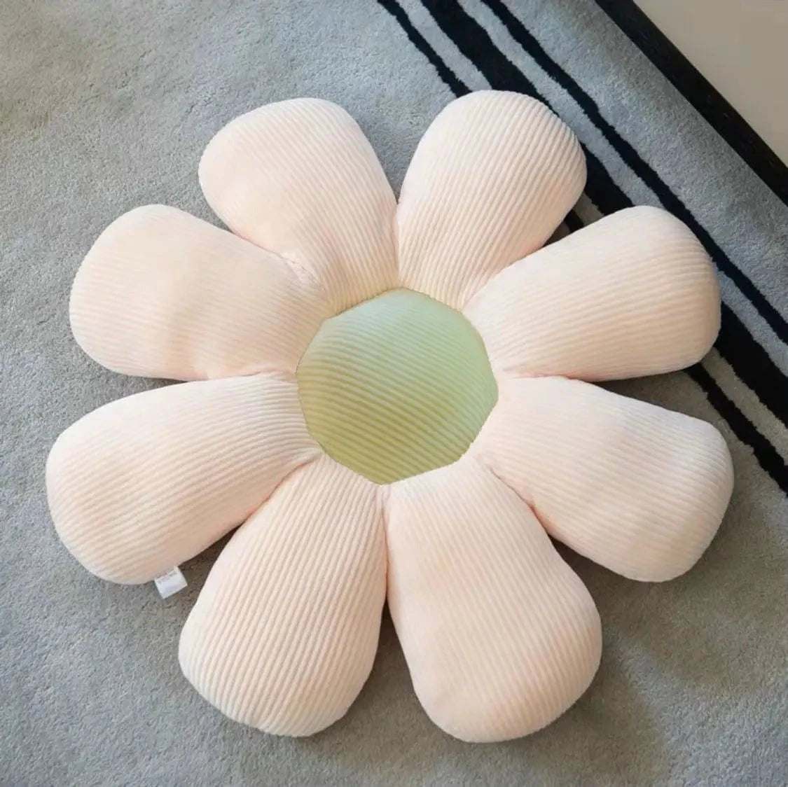 Canvanation Blanc-Vert / 35X35cm Coussin En Forme De Fleurs – Douceur et Élégance pour Votre Intérieur