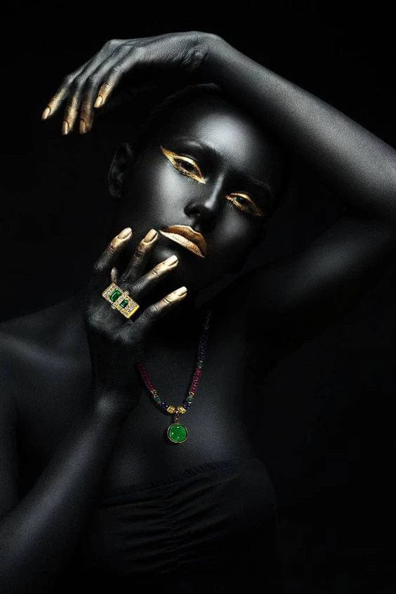 Canvanation 29 / 58x90CM Affiche Femme Africaine Noir Or