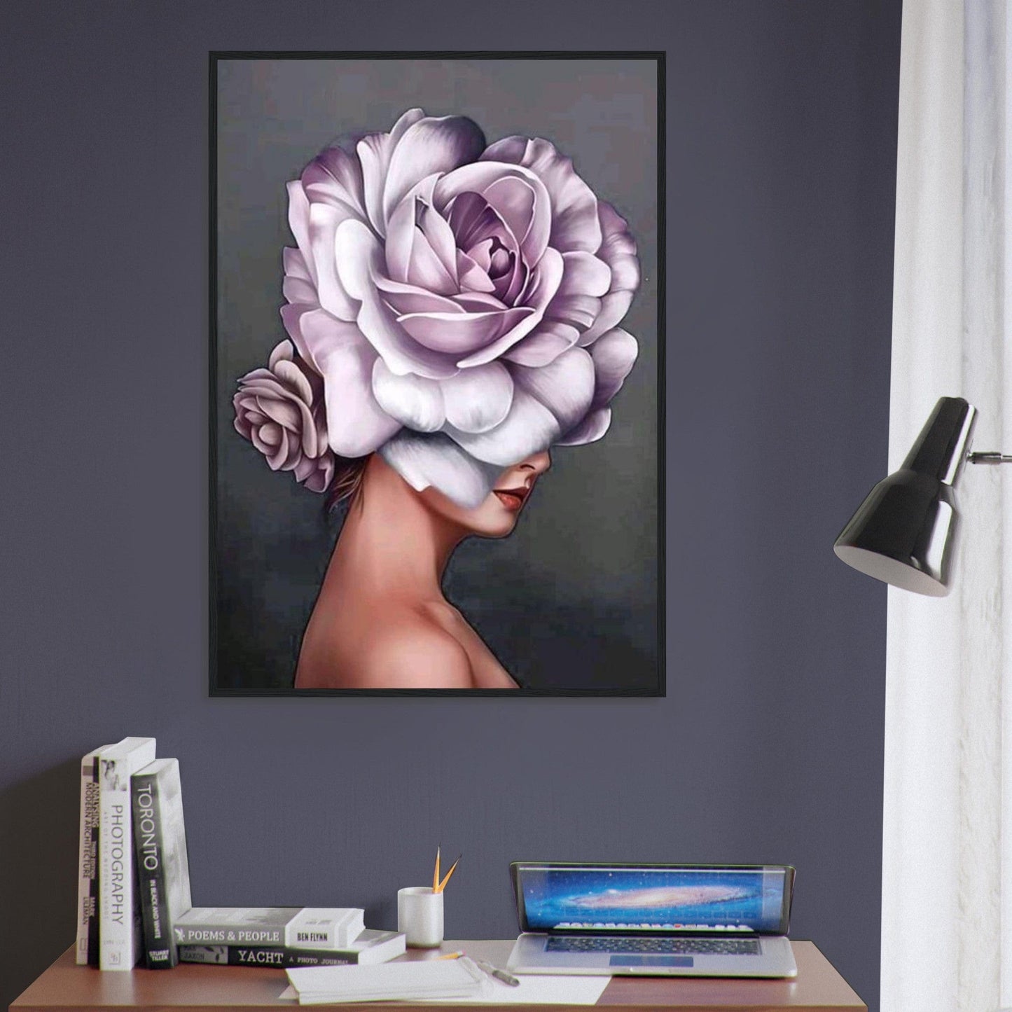 Tableau Femme Fleurs Violet