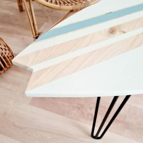 Canvanation Table basse planche de surf en bois fait-main avec pieds épingle