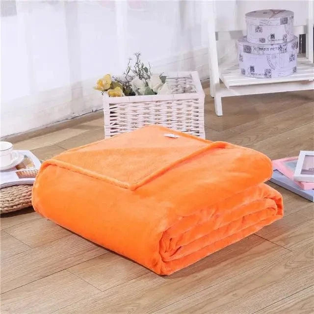Canvanation Orange / 100X140CM 40X55Inche Plaid Polaire Noir – Ultra-Doux, Anti-Boulochage et Portable pour Adultes