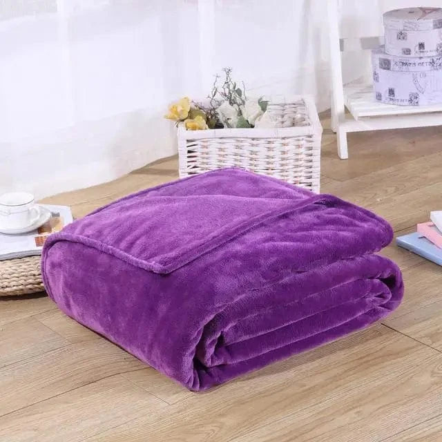 Canvanation Violet 1 / 100X140CM 40X55Inche Plaid Polaire Noir – Ultra-Doux, Anti-Boulochage et Portable pour Adultes