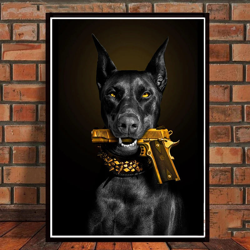 Affiche Doberman Fusil Or