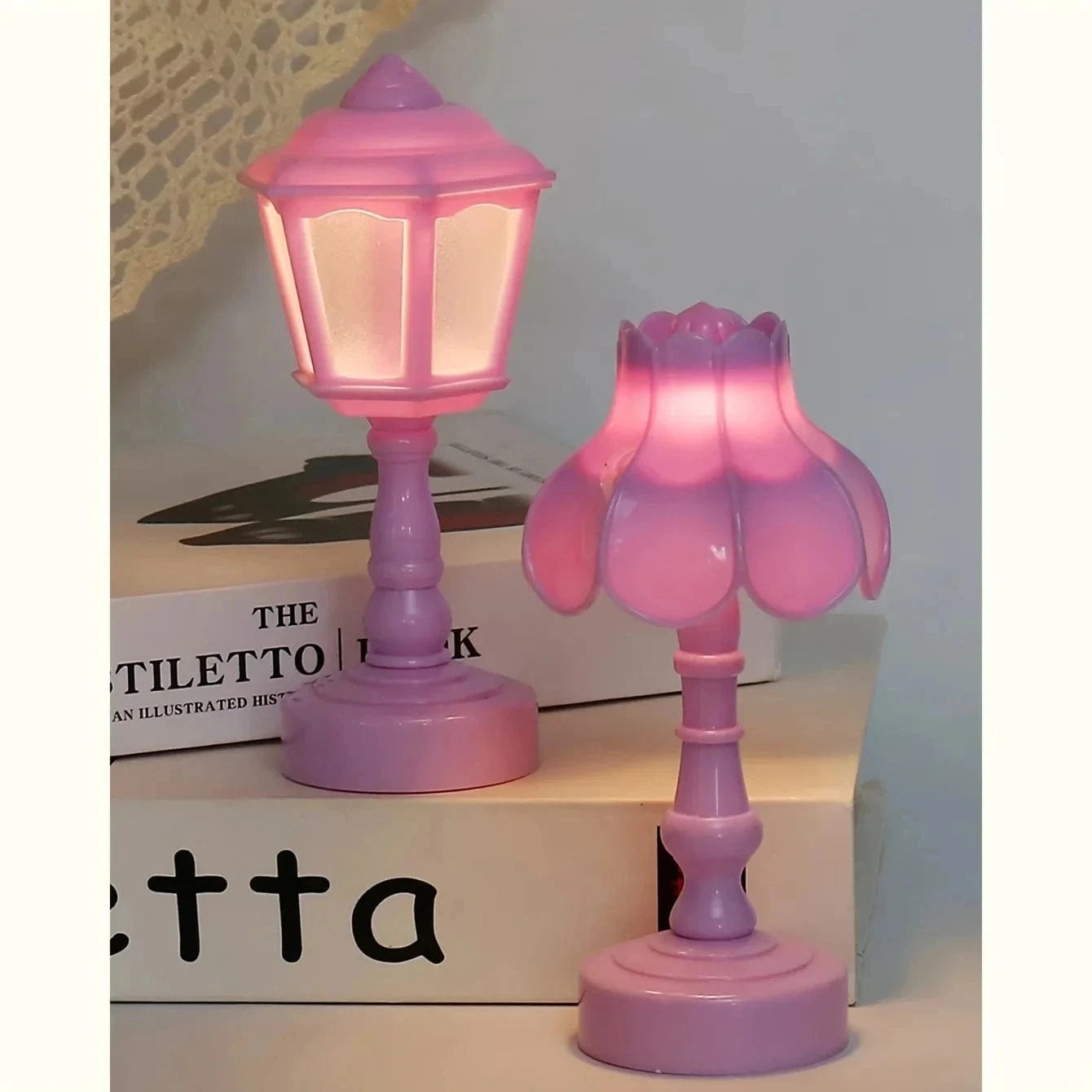 Canvanation Lampe LED Originale – Style Novelty avec Piles Incluses