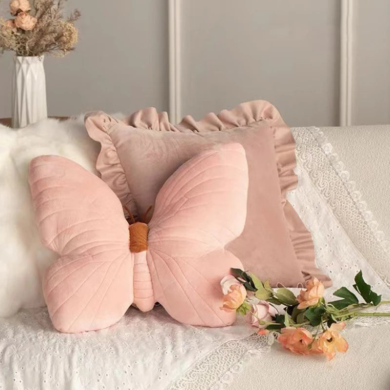 Coussin en Forme de Papillon - Élégance et Confort