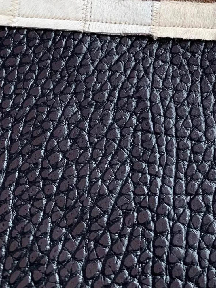 Canvanation Tapis Rond en Véritable Peau de Vache – Marron, Noir et Blanc, Fait Main, Tapis de Salon et Chambre Style Naturel