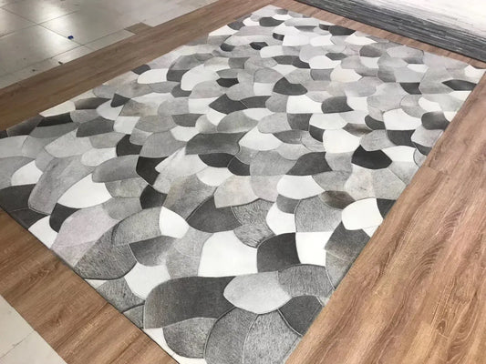 Canvanation 120CMx170CM Tapis Patchwork en Peau de Vache Gris – Design Unique en Éventail, Véritable Cowhide pour Salon et Chambre